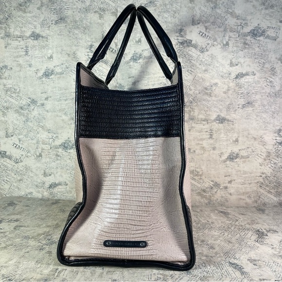 Rebecca Minkoff snake embossed leather pale pink and black structured tote bag - Picture 2 of 15